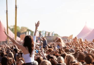Top Music Festival Adult Diaper Must-Haves: Dance, Sing, and Stay Comfortable!
